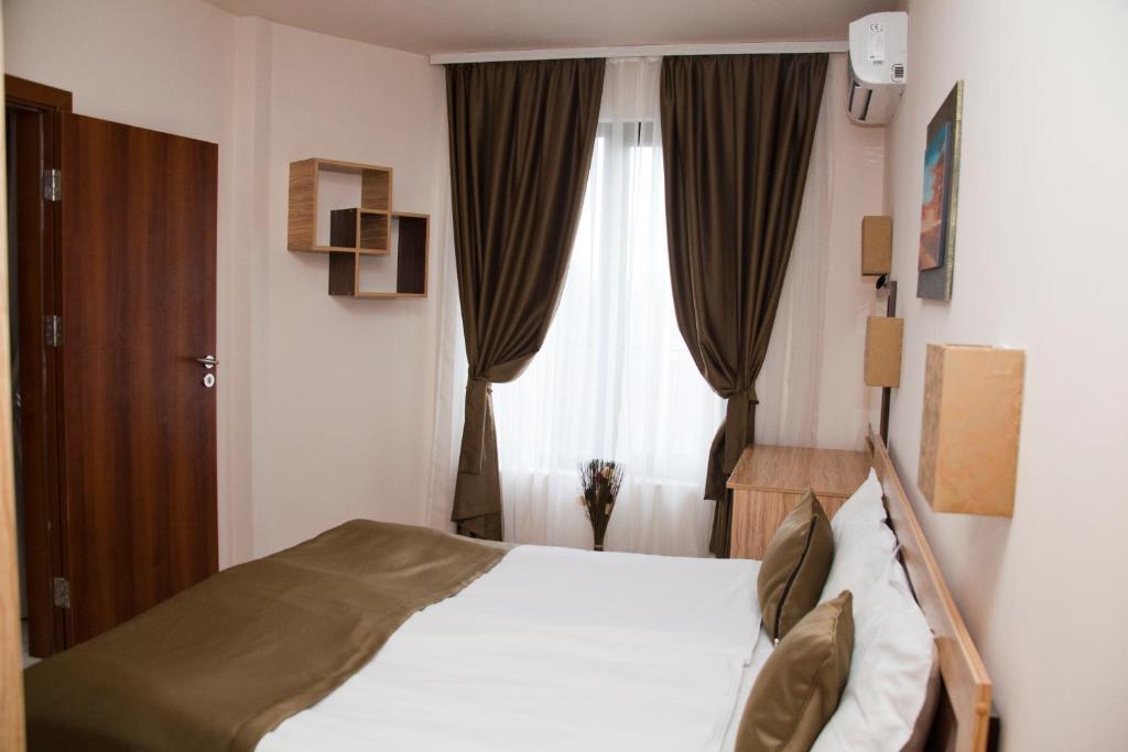 Hotel Gran Via Burgas City Zimmer foto